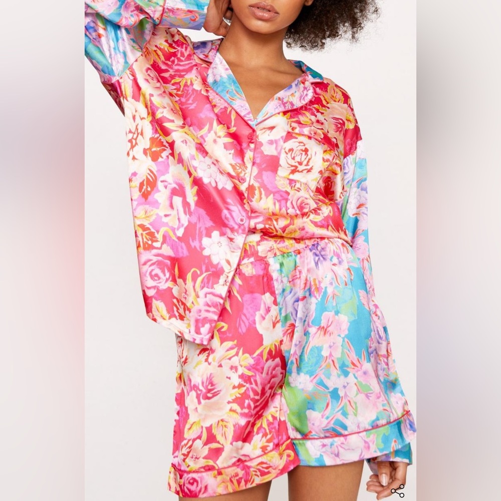 NWT Nasty Gal Satin Floral Print Color Block Pajama Short Set Size 8